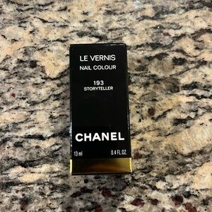 NEW Chanel Nailpolish